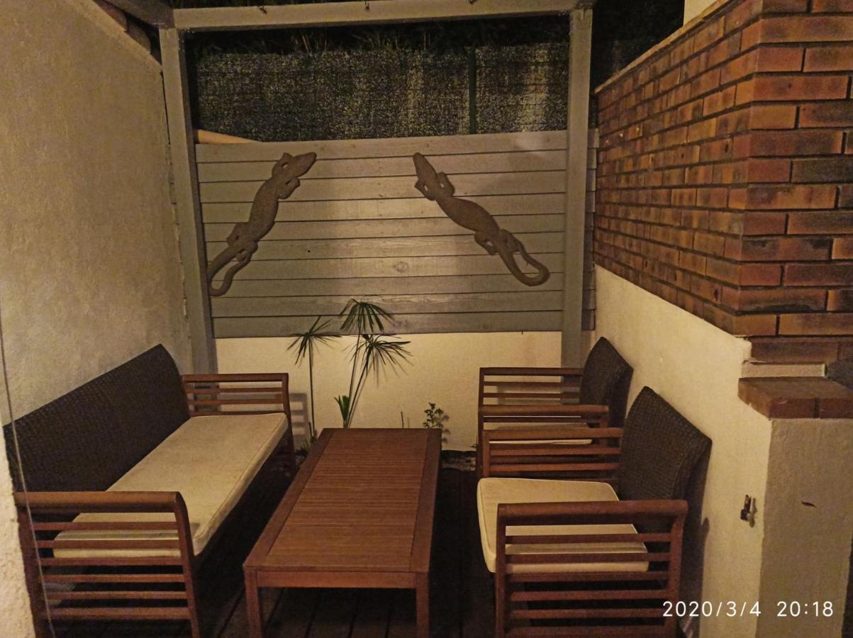 Secret Garden - Chez Gilles Et Tra - Maison D Hote -T2 Super Mignon, Neuf Et Independant , Dans Cadre Agreable Et Zen Valergues エクステリア 写真